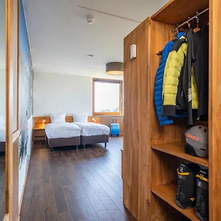 Alpine By Snowworld 4*