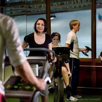 מלון Alpine By Snowworld 3*