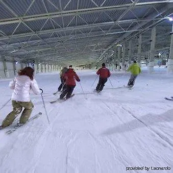 Alpine By Snowworld לנדחראף