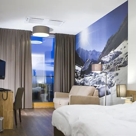 Alpine By Snowworld